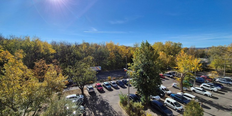 resize_20251029_120832