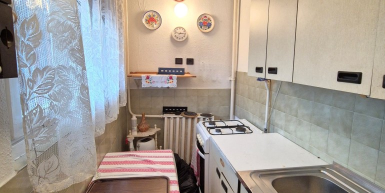 resize_20251201_120406